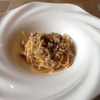 Cucina Italiana 東洞 - 赤唐辛子入り自家製タリオリーニ　粗挽き豚ミンチと白葱のラグ―