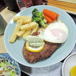 ハンバーグ定食　１０１０円