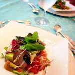 シェ・ホンダ - 色んな魚と野菜の海鮮サラダ