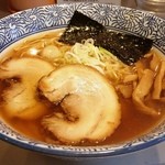 豚骨一燈 - 昔ながらの中華そば