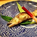 天竜川産天然鮎塩焼き