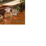 ヌードルズ - 調味料。こぢんまりした瓶がかわいい。