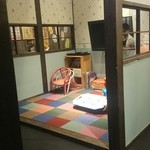 金獅子のヤキニク - キッズスペースが真ん中に移動してました！