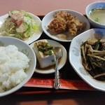 豊莱園 - 「ニラレバ定食」950円