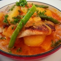 ビストロケンヂ - ランチBメイン　黒ソイのポワレ　サフランスープ仕立て