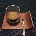 SALONE 2007 - Caffè o Tè：カフェまたはティー