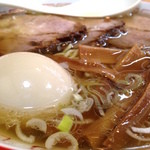 中華そば さとう - 中華そばの透き通ったスープ