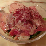 umie - 生ハムのせサラダ（ボウル） 