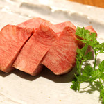 炭火焼肉ごろう 呉店