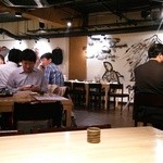 俺の魚を食ってみろ!! - (2015/7/9)運よく先客退出後のテーブル席に通していただきました。