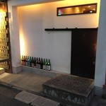 やたいち - 引き戸を開けるとアウェイな空間が・・・・