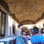 Paris Hotel Florence  - 食堂の天井は必見もの。