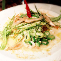 AWkitchen TOKYO 新丸ビル店 - オクラと魚介のパスタ。さっぱり。