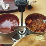 ジャガンナート - ジャガンナート時代薬味（左－唐辛子オイル漬け、右－マンゴアチャール）