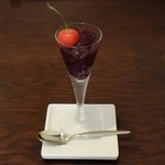 ルナ ソーレ - プチデザート（赤ワインのジュレ）
