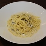 ルナ ソーレ - 淡路島産玉葱＆黒トリュフのクリームソース