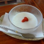 漂香茶館 - 養生ランチコース　杏仁豆腐