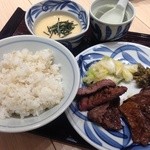 牛たんと和牛焼き青葉 - ランチセット