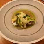 アノニム - 明石鯛のローストズッキーニ、フェンネルフラワー添え