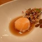 アノニム - 古代米と卵黄のオニオンシロップ