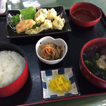 Kitahama Ebisu Kaisen Shokudou - 白身魚と大葉のてんぷら定食