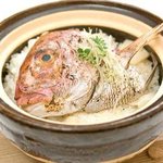 Shumpanrousaryou - 茶寮名物！　天然鯛土鍋めし