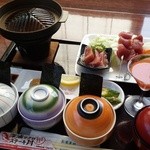 食事処 広〆 - マグロステーキ丼1,350円ジンギスカンじゃないよ^^