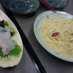 さかなの台所 オリエンタル - こちの刺身と生うにスパゲッティ