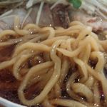 手打ち中華そば 侍 - 手打ち麺