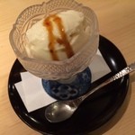 ぎんざ 一二岐 - 酒粕のアイスクリーム