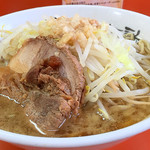 暴豚製麺所 - 無調整でもモヤシが盛り盛り！