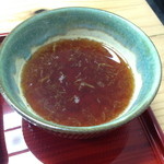 手打ち蕎麦 㐂 - 天つゆ。