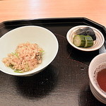 伊予本 - 小鮎の炊き込みごはん