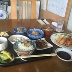 ぱんぷきん - 日替わりランチ￥８００今までこんなコスパの高いランチがあっただろうか？