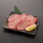 Yakiniku Nanatsuboshi - 牛タン塩も美味しい厚さ！