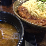 らーめん神月 - 塩つけ麺。3玉。なんこつチャーシュートッピング。