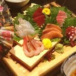 くいもの屋わん - お刺身６種盛り☺︎
