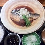欅 くろさわ - 煮魚定食（鯖の味噌煮）