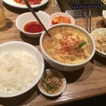 さんか亭 - 【2015年06月】プゴクランチ＠800円。