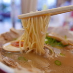 ラーメン横綱 - 麺