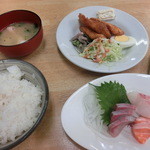 おかもと鮮魚店  - フライ定食