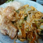 新華苑 - 野菜炒めとザンキ