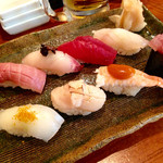 魚寿司 - 握り８貫盛り