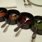 シターラ - チャツネ4種類