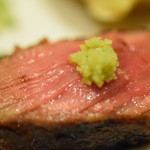 炭火焼ステーキ 岡田 - 山葵で!!