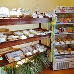 手作りケーキとパンの店 Lievre - 店内の様子です②(2015-7-11登録)