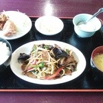 味雅軒 - レバニラ定食