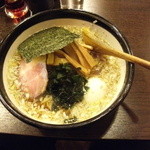 南南 とくとくや - とくとくラーメン　￥６００　（学生さんは￥５００）