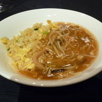 大観苑 - あんかけチャーハン