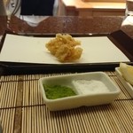 京都祇園 天ぷら八坂圓堂 - 花びら茸と桜えびのかき揚げ